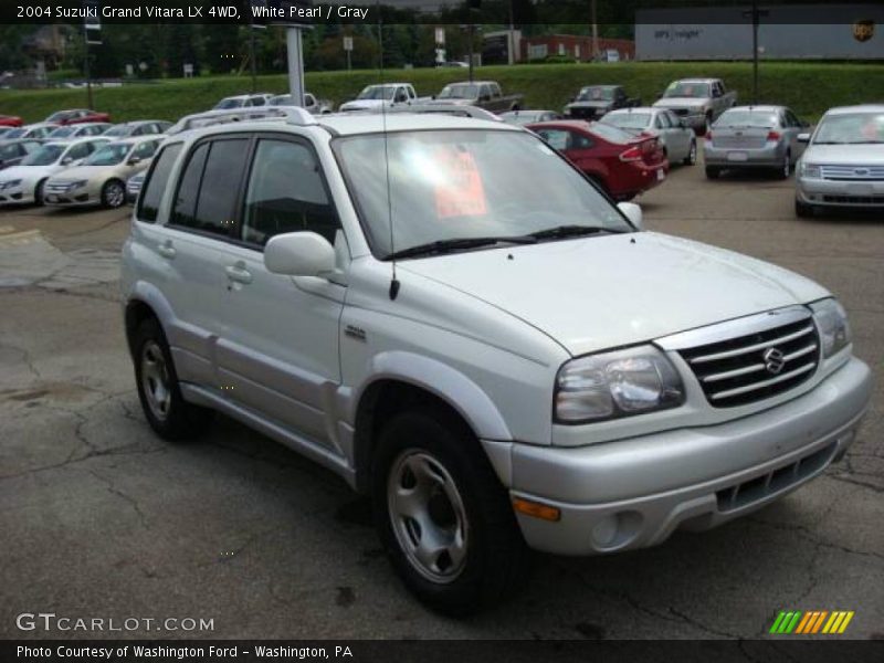 White Pearl / Gray 2004 Suzuki Grand Vitara LX 4WD