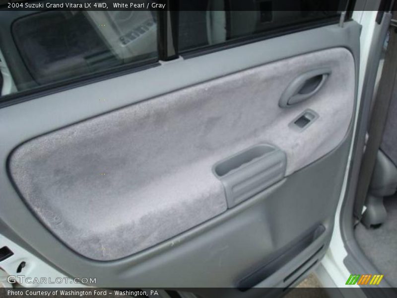 White Pearl / Gray 2004 Suzuki Grand Vitara LX 4WD