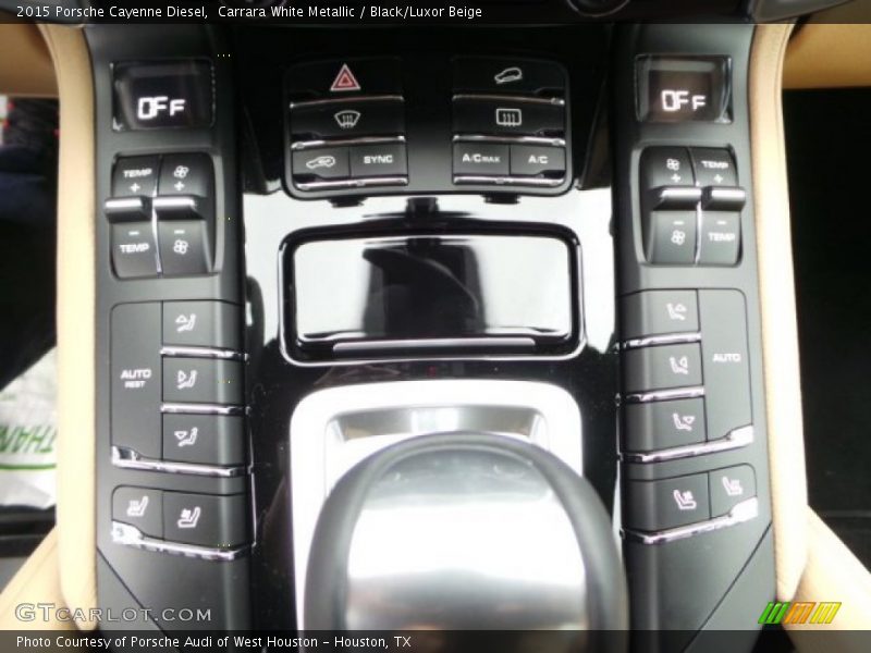 Controls of 2015 Cayenne Diesel