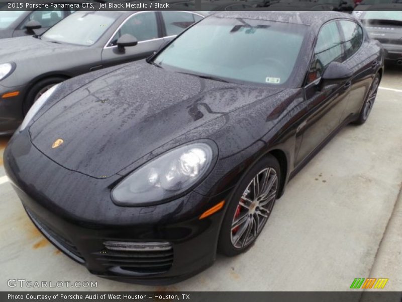 Front 3/4 View of 2015 Panamera GTS