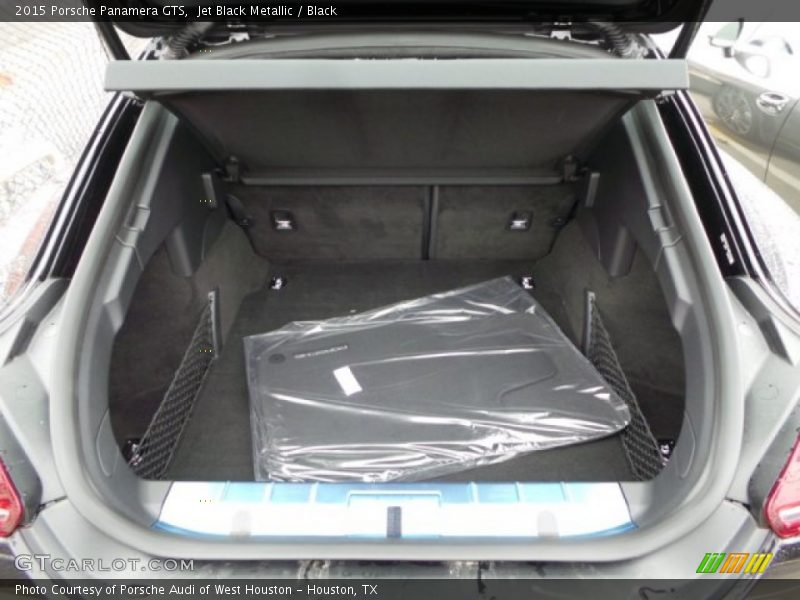  2015 Panamera GTS Trunk