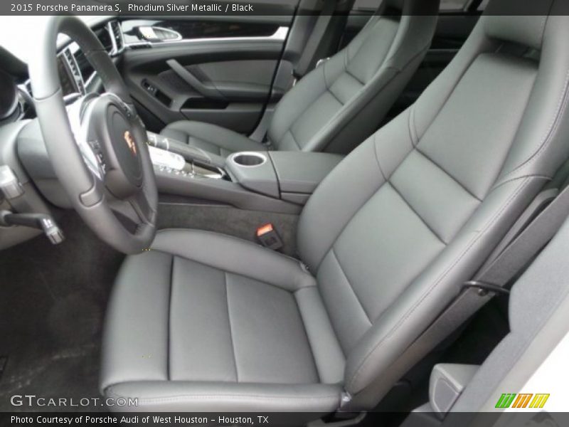 Front Seat of 2015 Panamera S