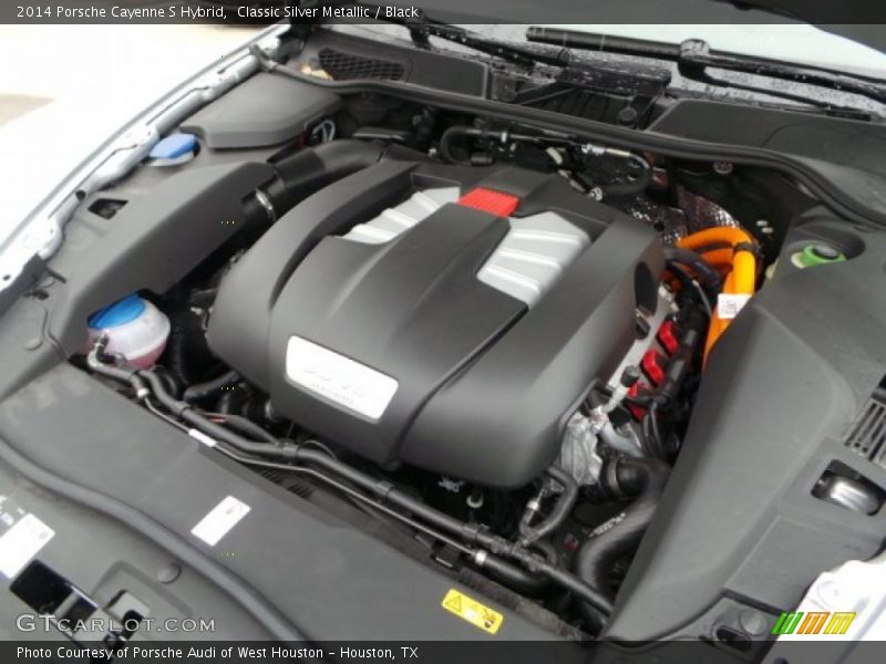 Classic Silver Metallic / Black 2014 Porsche Cayenne S Hybrid