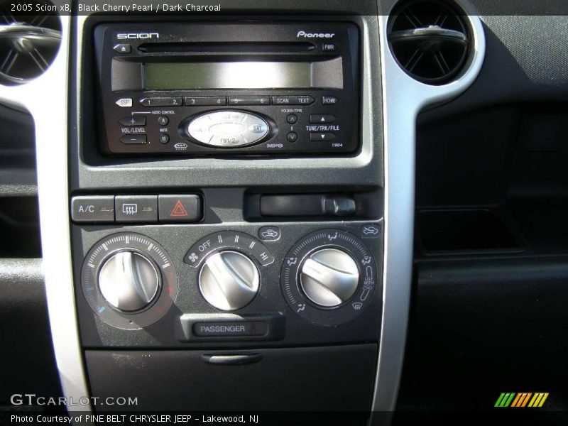 Black Cherry Pearl / Dark Charcoal 2005 Scion xB