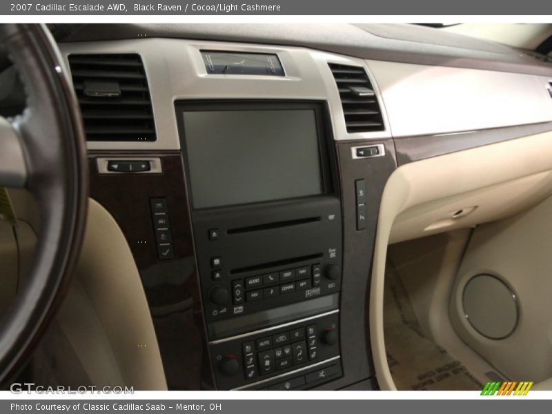Black Raven / Cocoa/Light Cashmere 2007 Cadillac Escalade AWD