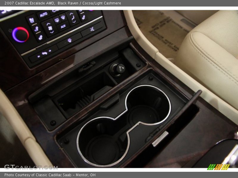 Black Raven / Cocoa/Light Cashmere 2007 Cadillac Escalade AWD