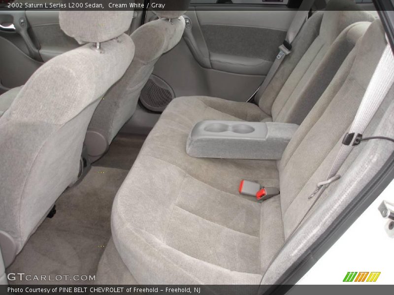 Cream White / Gray 2002 Saturn L Series L200 Sedan