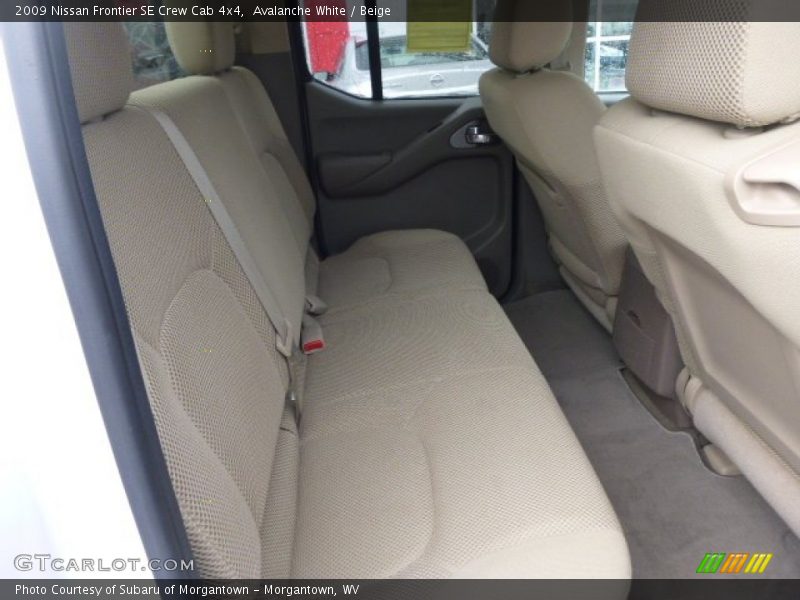 Avalanche White / Beige 2009 Nissan Frontier SE Crew Cab 4x4