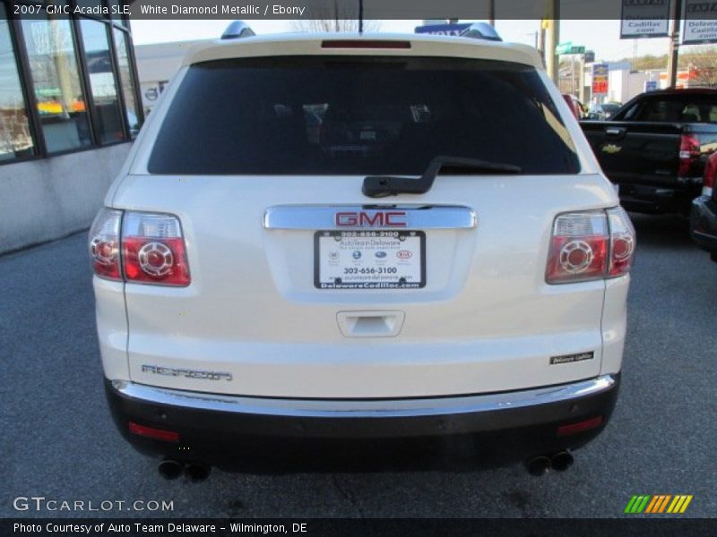 White Diamond Metallic / Ebony 2007 GMC Acadia SLE
