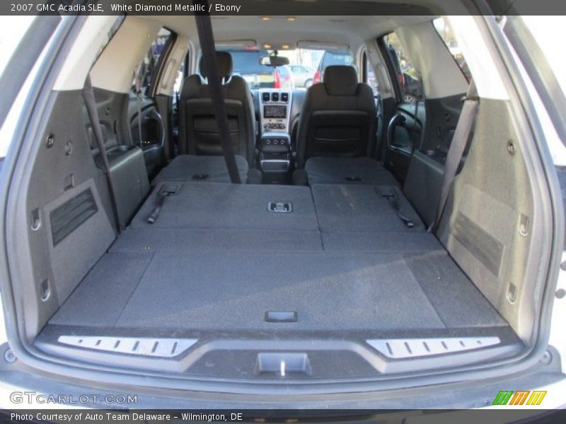 White Diamond Metallic / Ebony 2007 GMC Acadia SLE