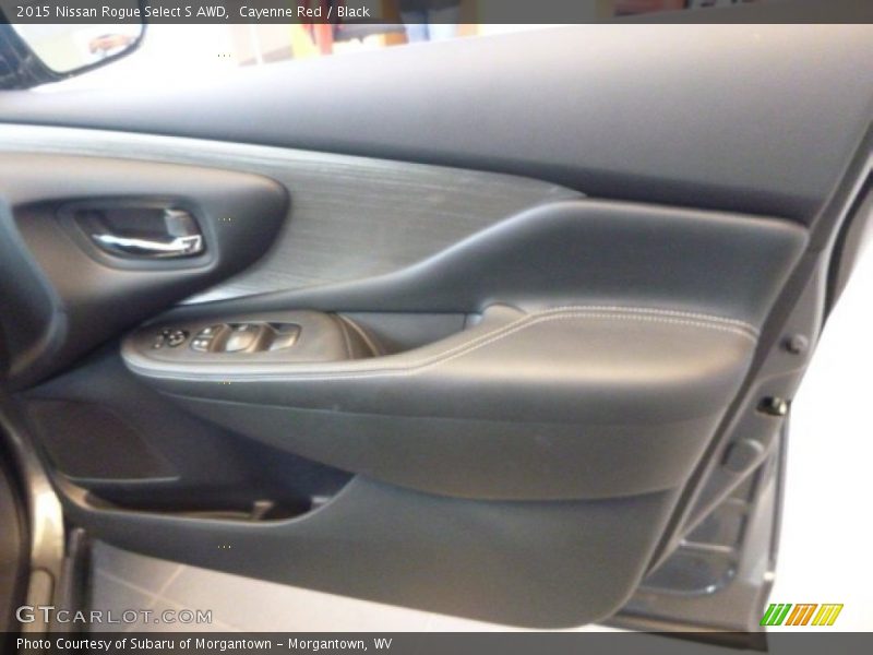 Cayenne Red / Black 2015 Nissan Rogue Select S AWD