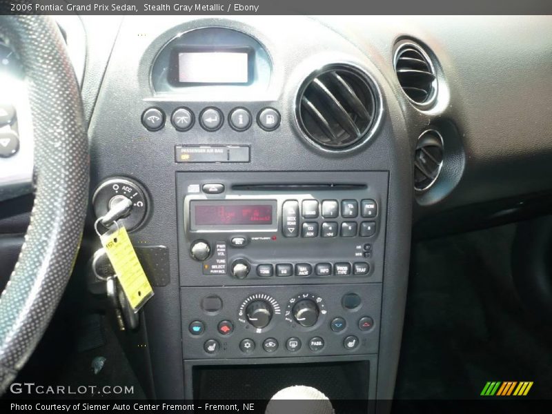 Stealth Gray Metallic / Ebony 2006 Pontiac Grand Prix Sedan