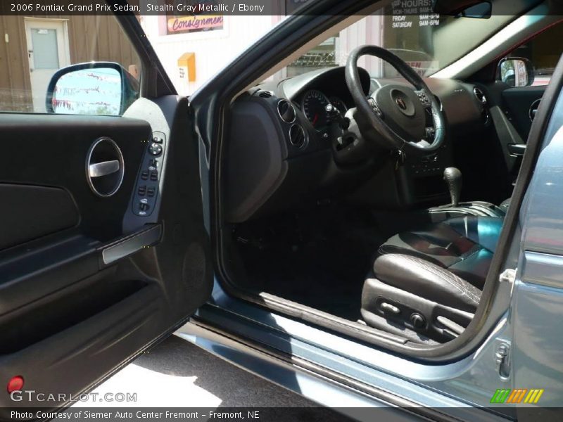 Stealth Gray Metallic / Ebony 2006 Pontiac Grand Prix Sedan
