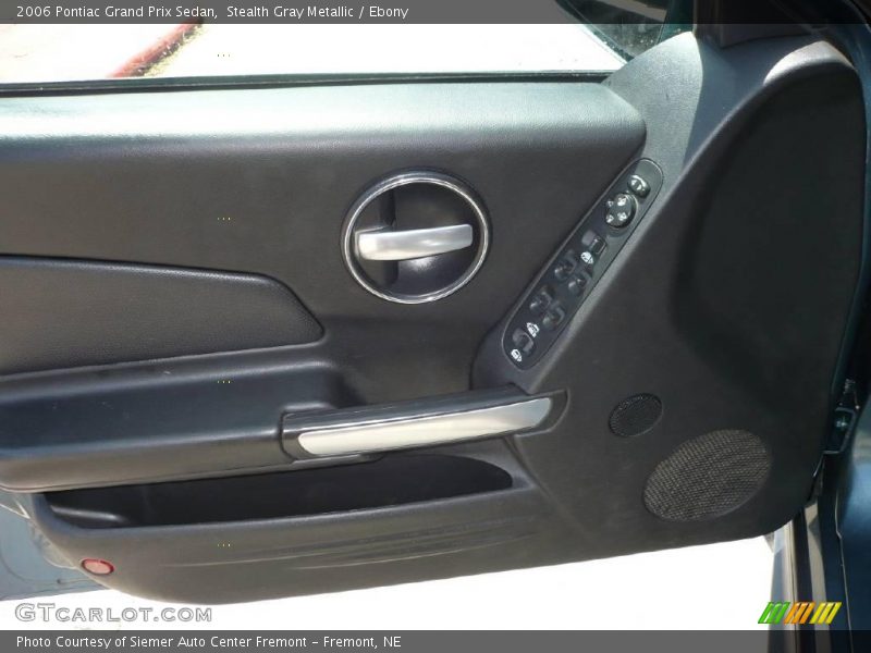 Stealth Gray Metallic / Ebony 2006 Pontiac Grand Prix Sedan