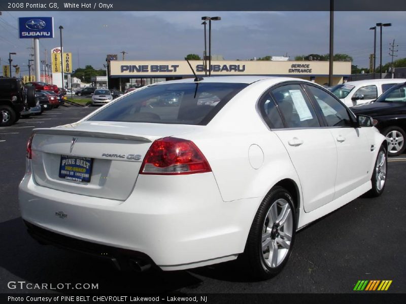 White Hot / Onyx 2008 Pontiac G8
