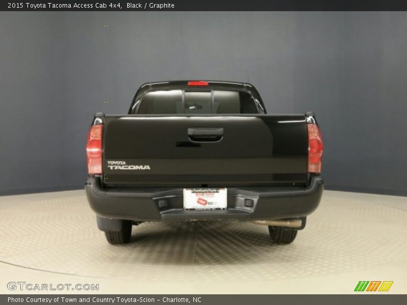 Black / Graphite 2015 Toyota Tacoma Access Cab 4x4