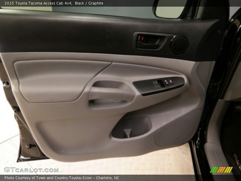 Black / Graphite 2015 Toyota Tacoma Access Cab 4x4