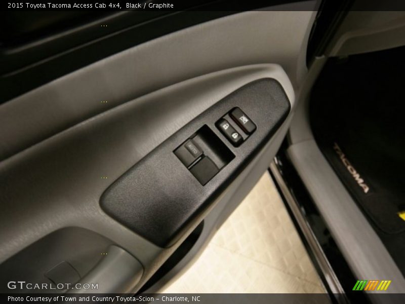 Black / Graphite 2015 Toyota Tacoma Access Cab 4x4