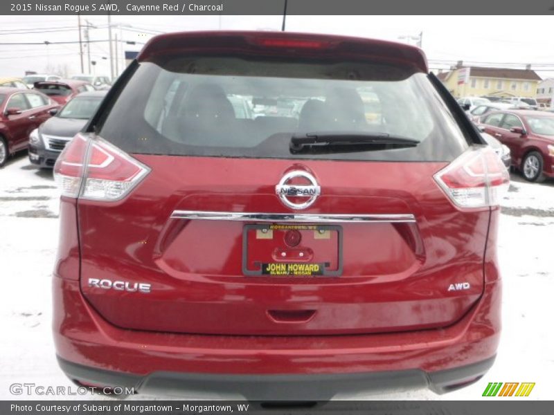 Cayenne Red / Charcoal 2015 Nissan Rogue S AWD