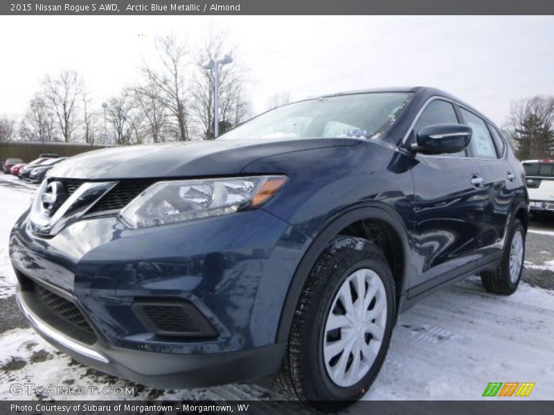Front 3/4 View of 2015 Rogue S AWD