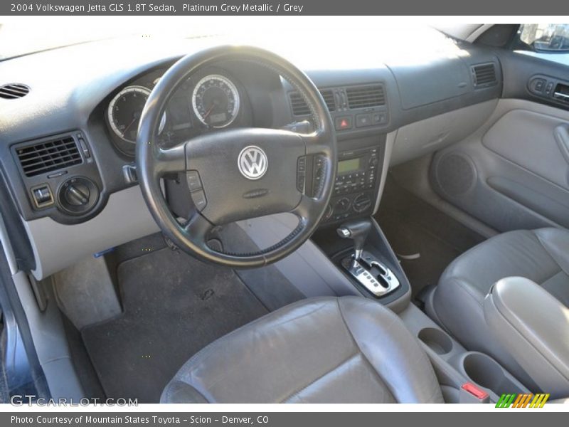  2004 Jetta GLS 1.8T Sedan Grey Interior