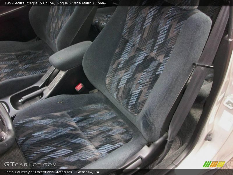 Vogue Silver Metallic / Ebony 1999 Acura Integra LS Coupe