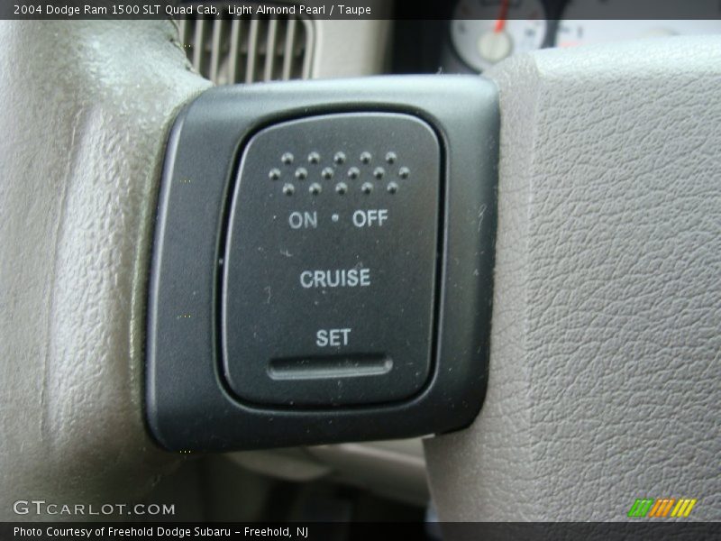 Light Almond Pearl / Taupe 2004 Dodge Ram 1500 SLT Quad Cab