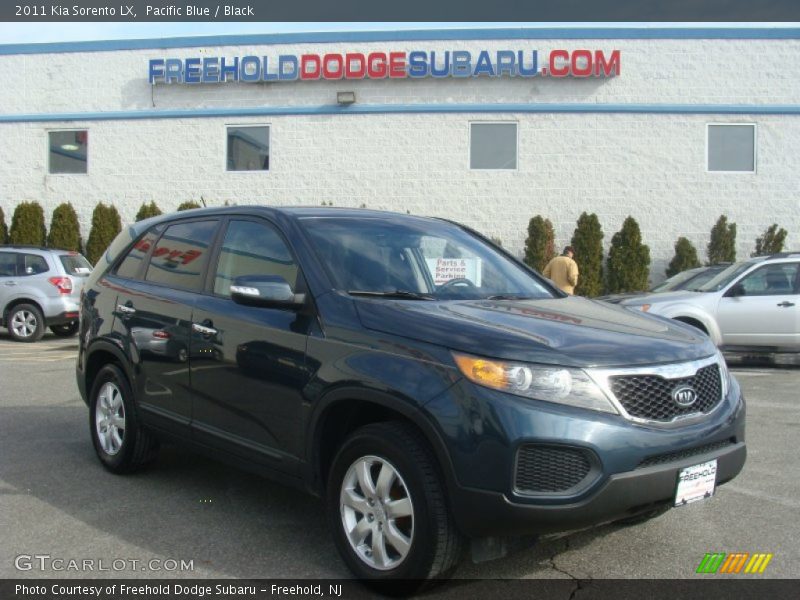 Pacific Blue / Black 2011 Kia Sorento LX