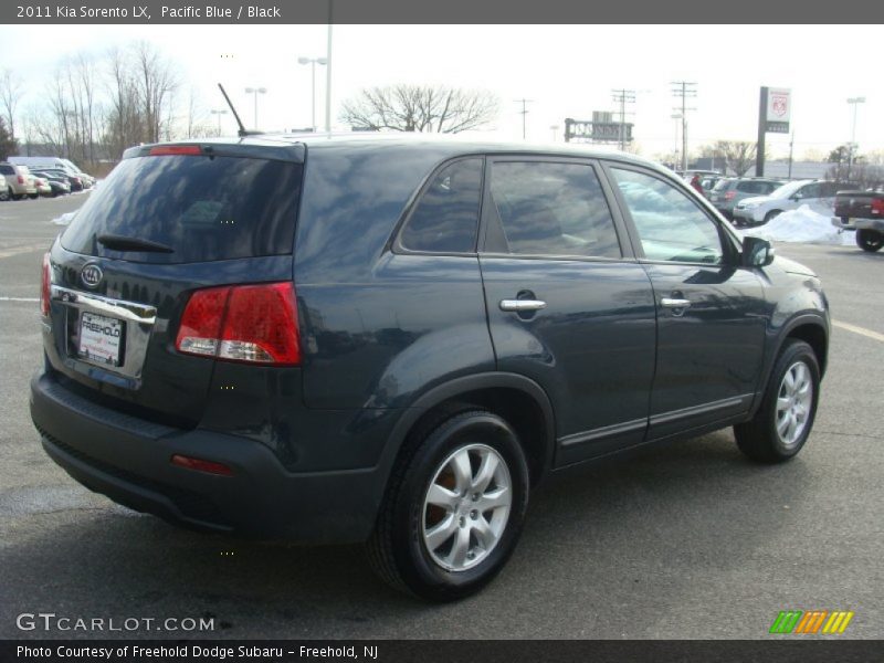 Pacific Blue / Black 2011 Kia Sorento LX