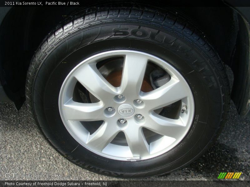 Pacific Blue / Black 2011 Kia Sorento LX