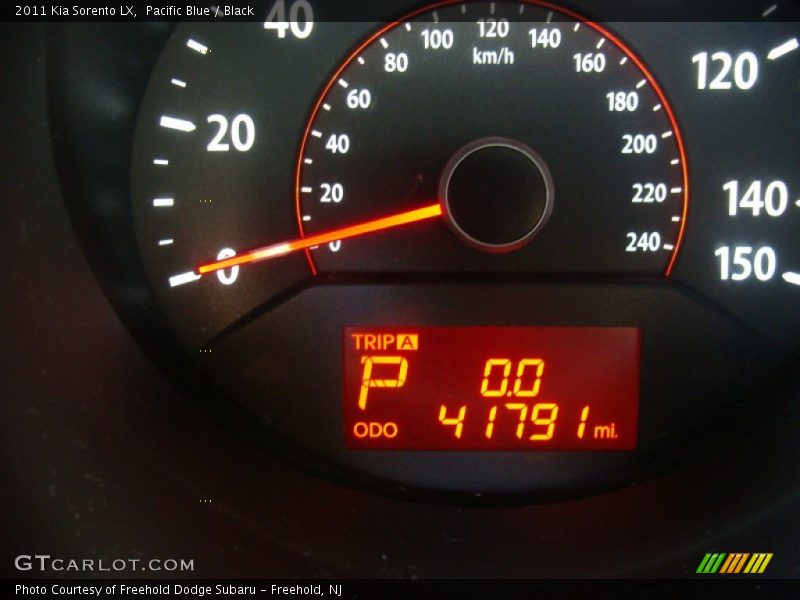 Pacific Blue / Black 2011 Kia Sorento LX