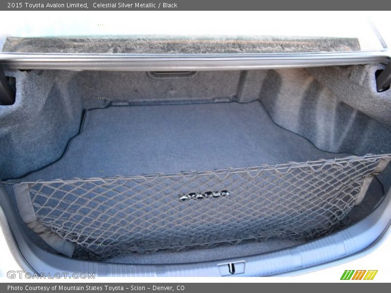  2015 Avalon Limited Trunk