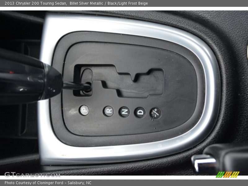 Billet Silver Metallic / Black/Light Frost Beige 2013 Chrysler 200 Touring Sedan