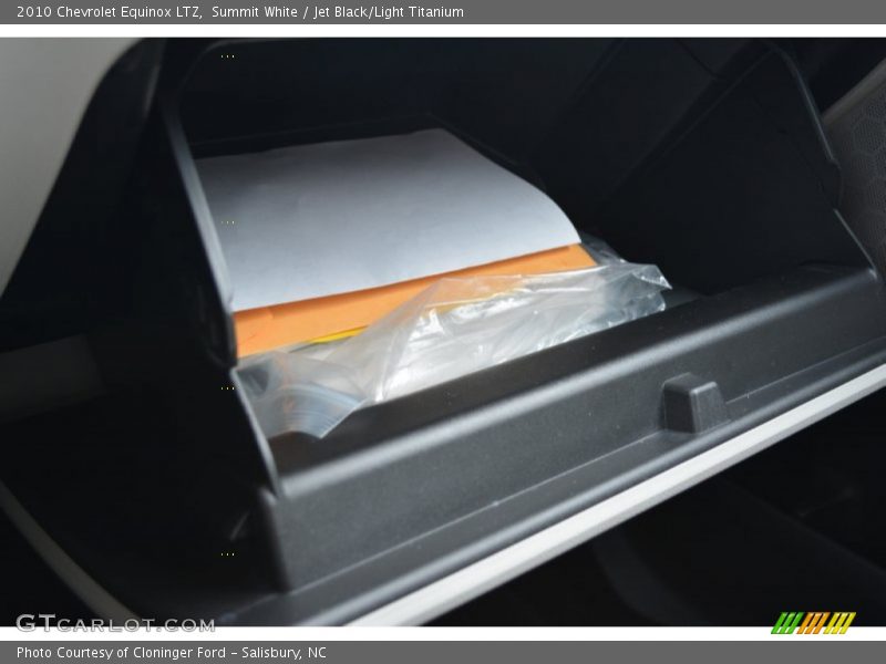 Summit White / Jet Black/Light Titanium 2010 Chevrolet Equinox LTZ