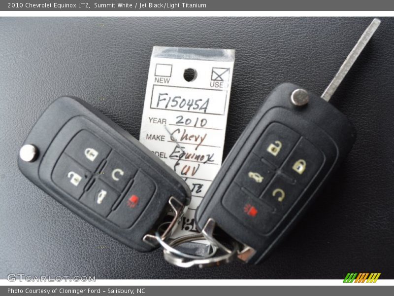 Summit White / Jet Black/Light Titanium 2010 Chevrolet Equinox LTZ