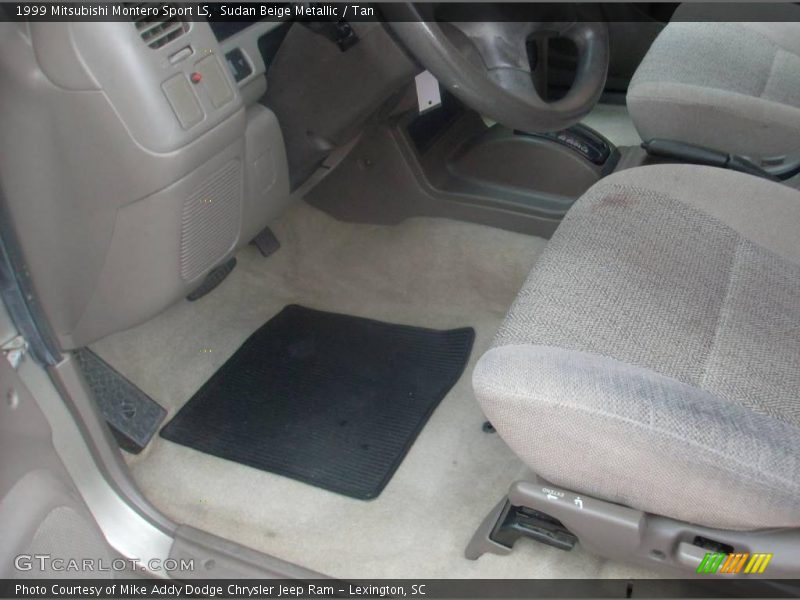 Sudan Beige Metallic / Tan 1999 Mitsubishi Montero Sport LS