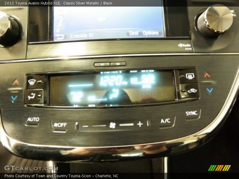 Classic Silver Metallic / Black 2013 Toyota Avalon Hybrid XLE