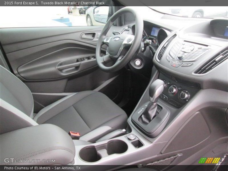 Tuxedo Black Metallic / Charcoal Black 2015 Ford Escape S