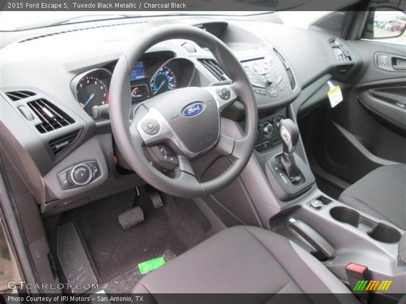 Tuxedo Black Metallic / Charcoal Black 2015 Ford Escape S