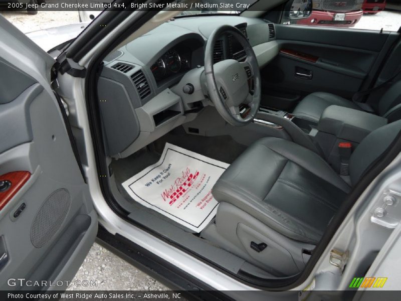 Bright Silver Metallic / Medium Slate Gray 2005 Jeep Grand Cherokee Limited 4x4