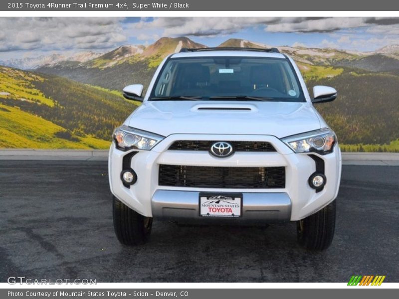 Super White / Black 2015 Toyota 4Runner Trail Premium 4x4