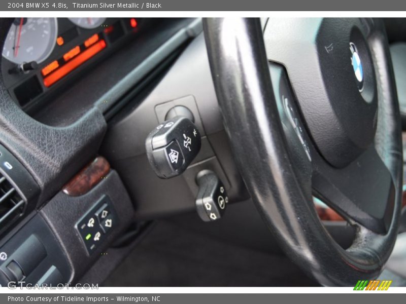 Titanium Silver Metallic / Black 2004 BMW X5 4.8is