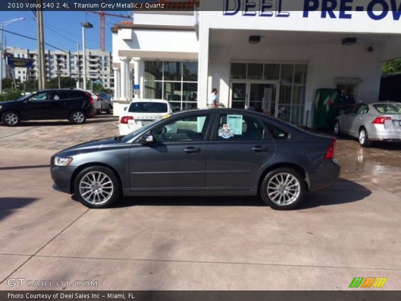 Titanium Grey Metallic / Quartz 2010 Volvo S40 2.4i