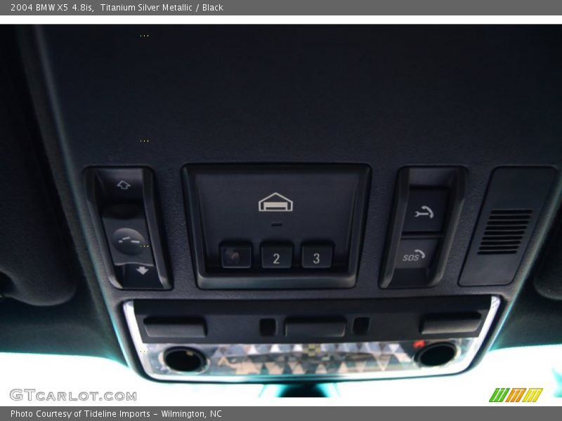 Titanium Silver Metallic / Black 2004 BMW X5 4.8is