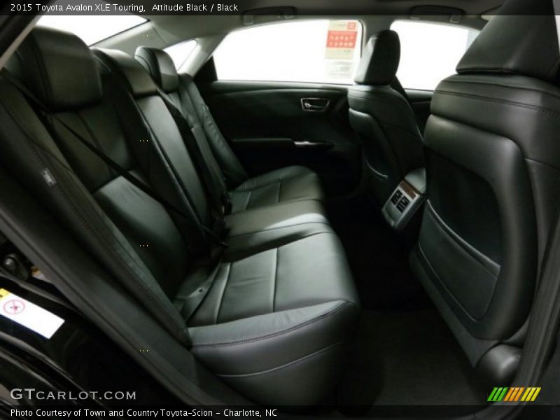 Attitude Black / Black 2015 Toyota Avalon XLE Touring