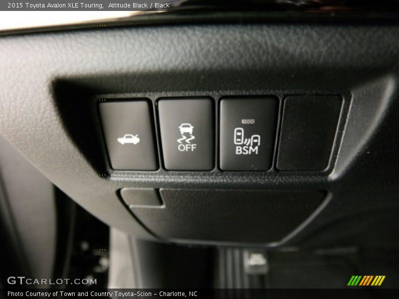 Attitude Black / Black 2015 Toyota Avalon XLE Touring