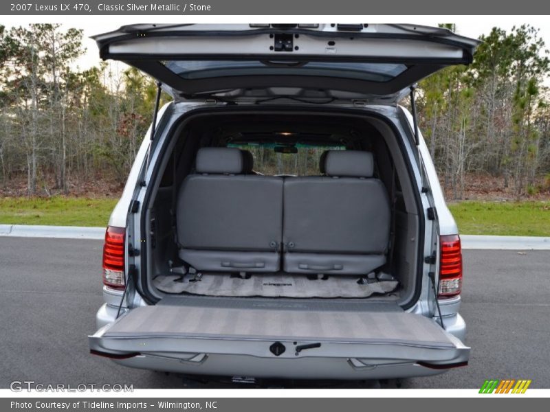 Classic Silver Metallic / Stone 2007 Lexus LX 470