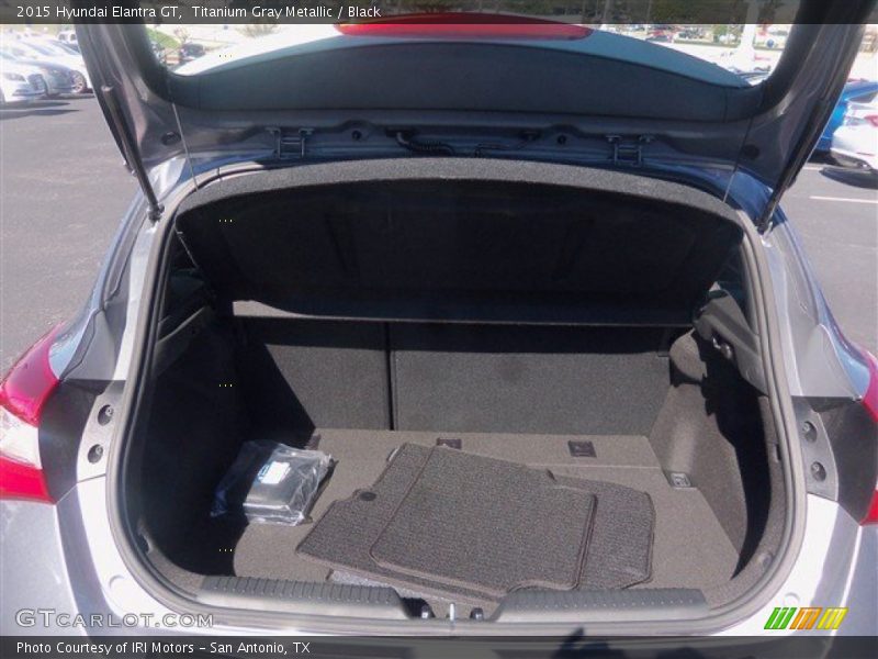 Titanium Gray Metallic / Black 2015 Hyundai Elantra GT