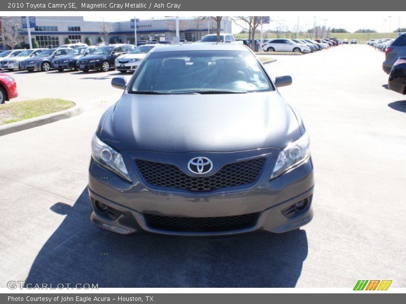 Magnetic Gray Metallic / Ash Gray 2010 Toyota Camry SE