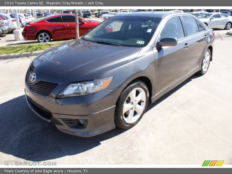 Magnetic Gray Metallic / Ash Gray 2010 Toyota Camry SE